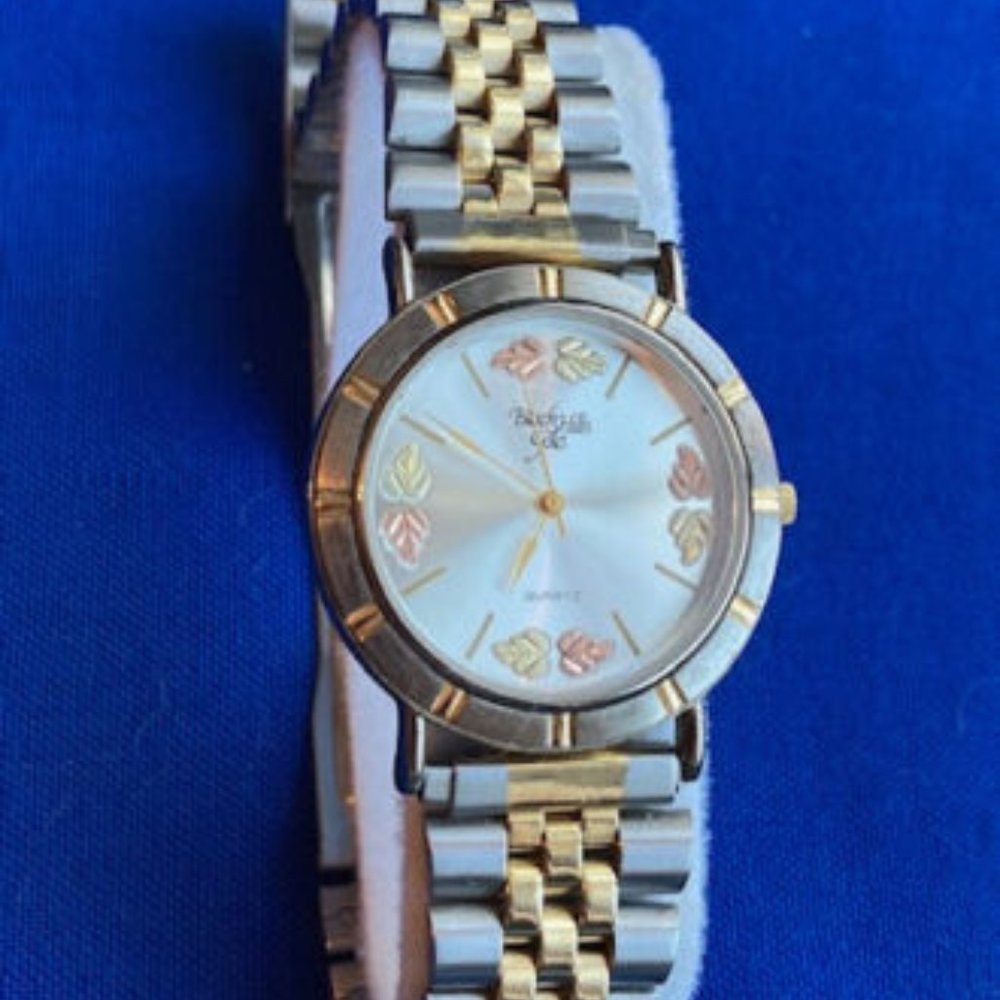 Black Hills Gold Men's Watch